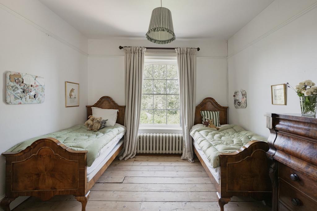 299191 - 10-Laburnhum House, Downham Market-10.jpg
