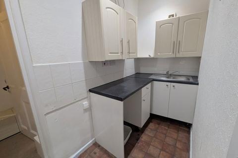 1 bedroom apartment to rent, St James Street, Newport, Isle of Wight