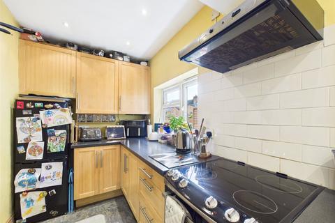 6 Cecil Road, Worcester, WR5 1AX