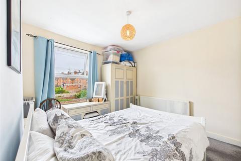 6 Cecil Road, Worcester, WR5 1AX