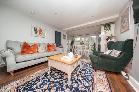 3 bedroom flat for sale, 37 Marionville Drive, Edinburgh, EH7