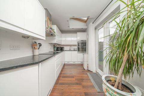 3 bedroom flat for sale, 37 Marionville Drive, Edinburgh, EH7