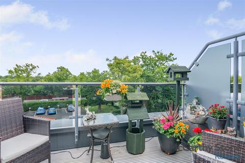 undefined, Devonshire Grange, Devonshire Avenue, Roundhay, Leeds, LS8 1AN