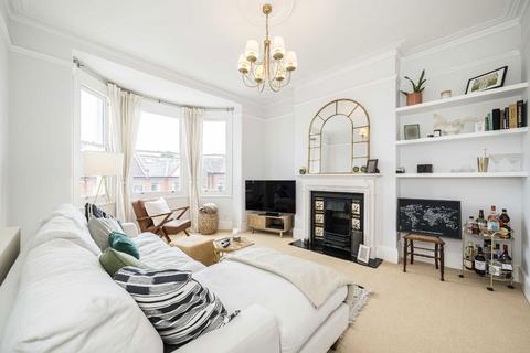 2 bedroom flat for sale, Casewick Road, London SE27