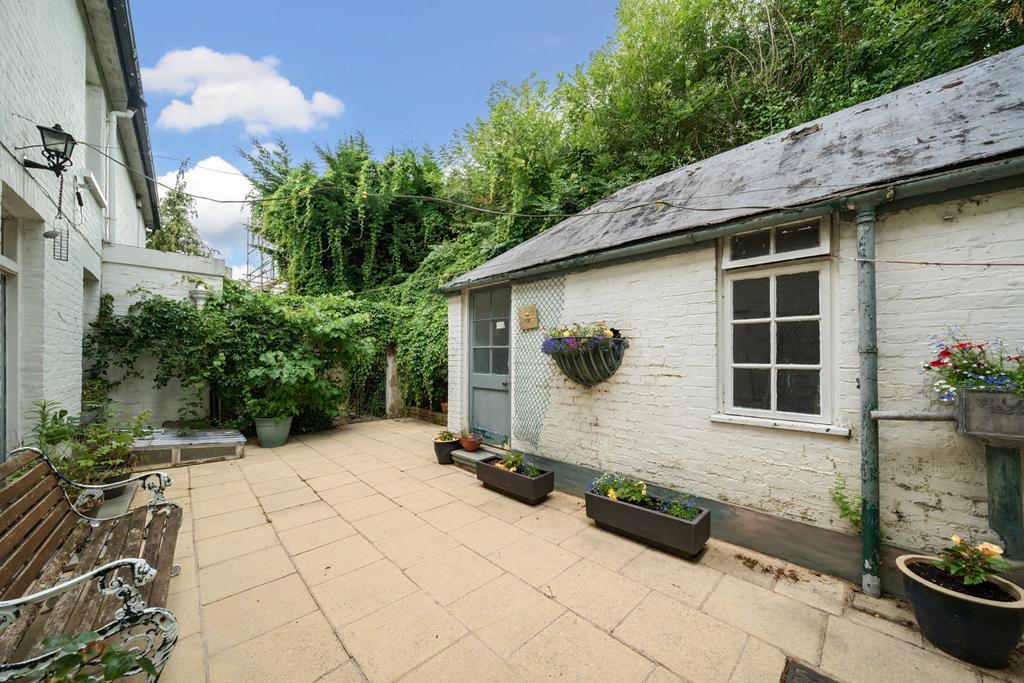 Outbuilding