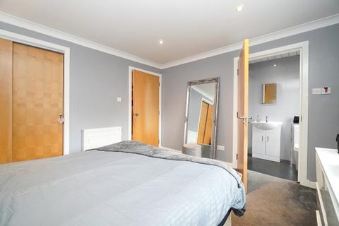 2/1, 50 Garscadden Road, Glasgow, G15 6UL