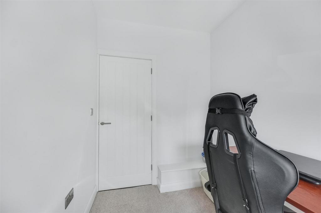 Bedroom 3 2.jpeg