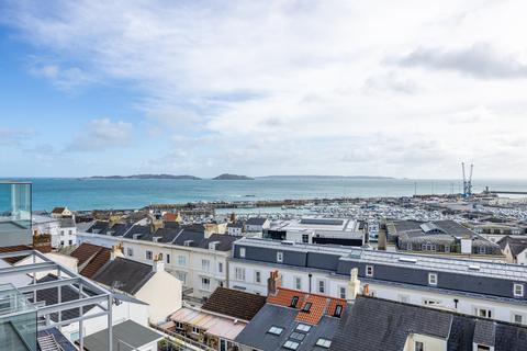 Les Cotils, St. Peter Port, Guernsey