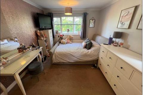 3 bedroom end of terrace house to rent, Ormonde Road,  Wokingham,  RG41
