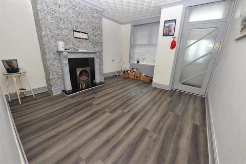 74 Mount Avenue, Bradford, BD2 2JA