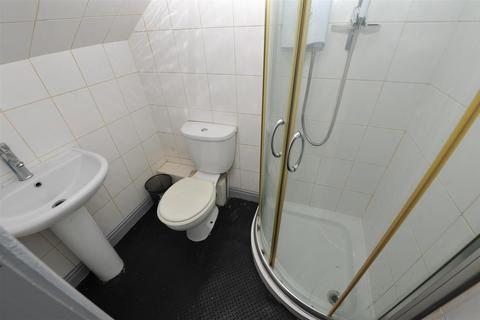 74 Mount Avenue, Bradford, BD2 2JA