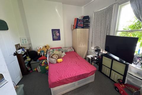 undefined, 17 Honley Road, Catford, London