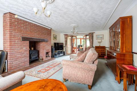 undefined, Oulton Road North, Lowestoft