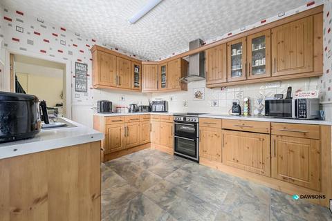 3 bedroom semi-detached house for sale, Heol Y Bryn, Upper Tumble, Llanelli