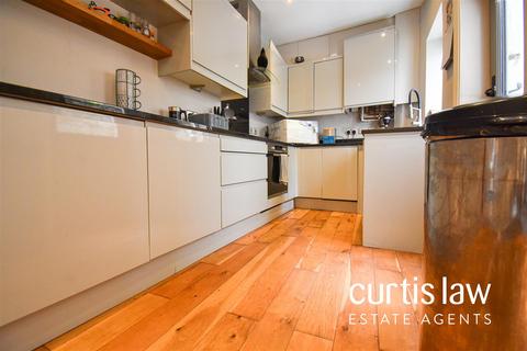 3 bedroom cottage for sale, Billinge Side, Blackburn