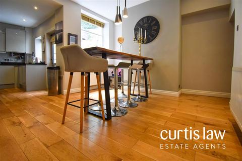 3 bedroom cottage for sale, Billinge Side, Blackburn