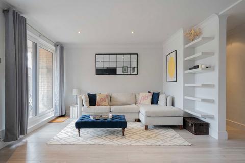 Cheryls Close, London SW6