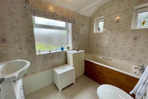 3 bedroom terraced house for sale, Beechwood Road, Luton, Bedfordshire, LU4 9RG