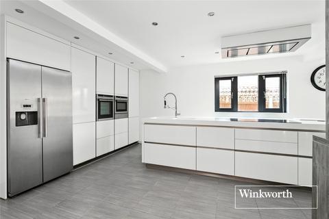 5 bedroom detached house for sale, Barnet Gate Lane, Arkley, Barnet, EN5