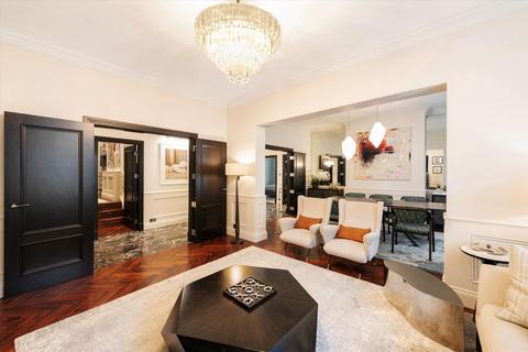 4 bedroom flat for sale, York Street, London, W1H
