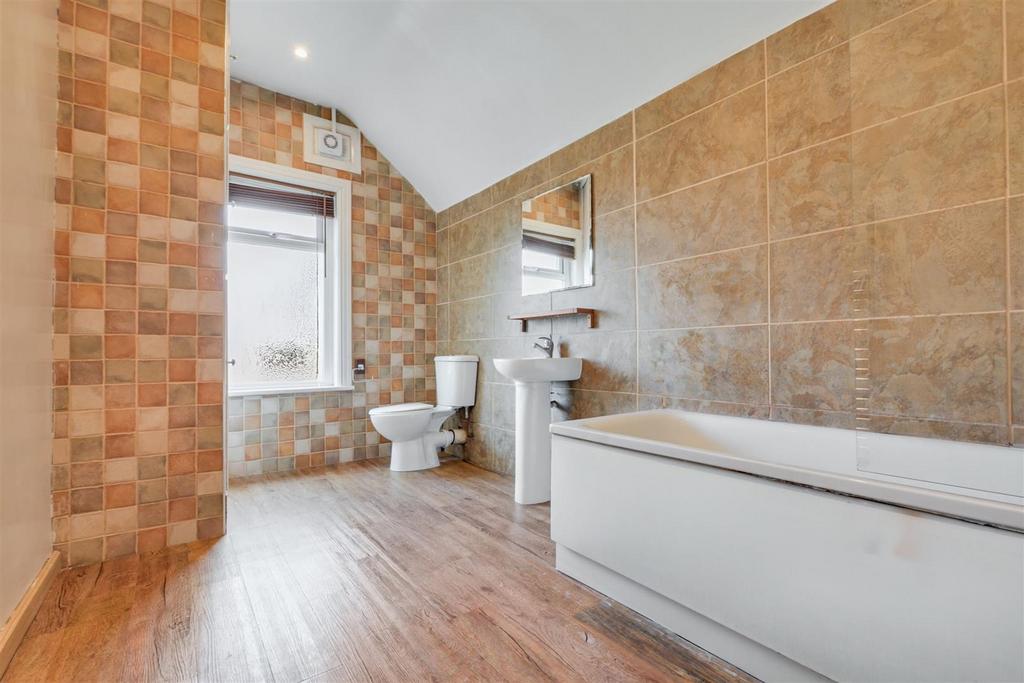 Bathroom.jpeg