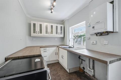 2 bedroom semi-detached house for sale, Alexandra Crescent, Beeston, Nottingham