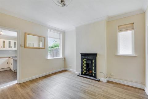 2 bedroom semi-detached house for sale, Alexandra Crescent, Beeston, Nottingham