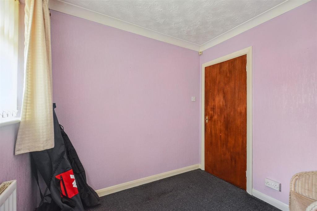 Bedroom 3 2.jpeg