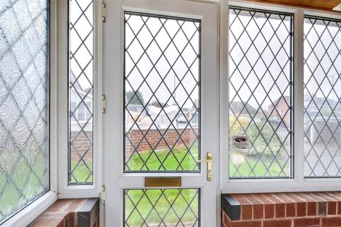 3 bedroom detached bungalow for sale, Stanthorne Close, Silverdale, Nottingham