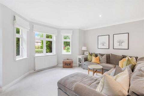 Flat 2, Long Orchards Copthill Lane, Kingswood, Tadworth, KT20 6HN