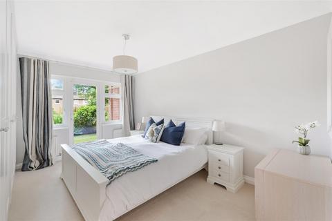 Flat 2, Long Orchards Copthill Lane, Kingswood, Tadworth, KT20 6HN