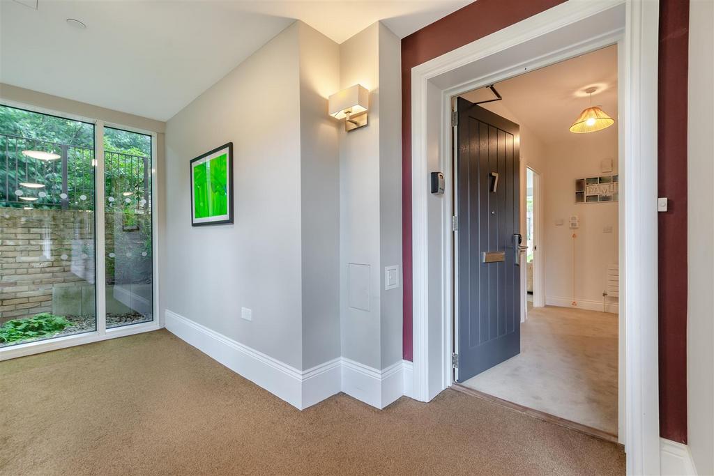 8658266-interior15.jpg