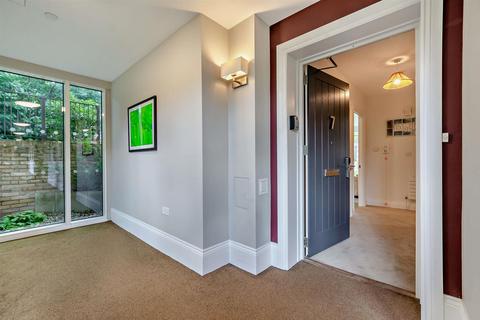 undefined, 16 The Orpines, Wateringbury