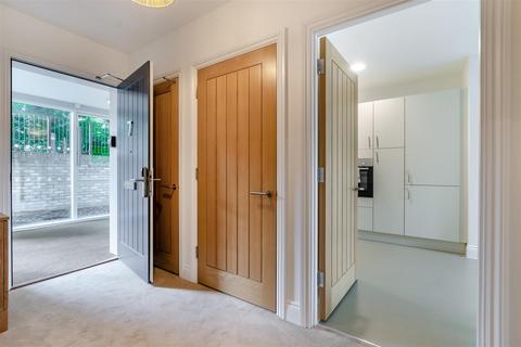 undefined, 16 The Orpines, Wateringbury