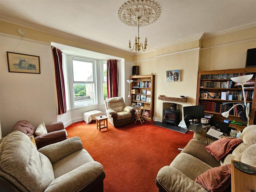 Sitting Room.jpg