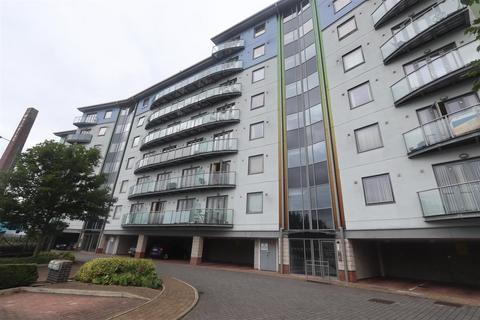 2 bedroom apartment to rent, Wave Close, Off Charles Street, Walsall