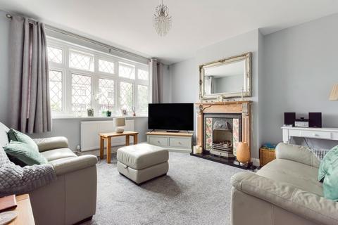 3 bedroom semi-detached house for sale, Oaklands Close, Bexleyheath, DA6