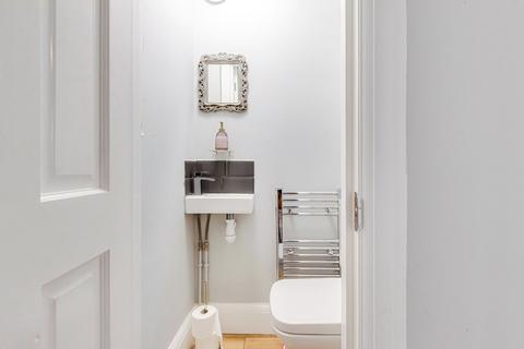 10 Oaklands Close, Bexleyheath, DA6 7AP