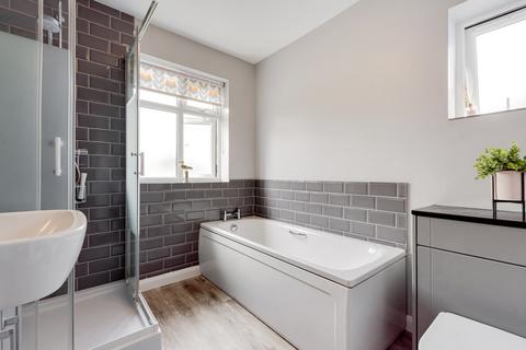 10 Oaklands Close, Bexleyheath, DA6 7AP