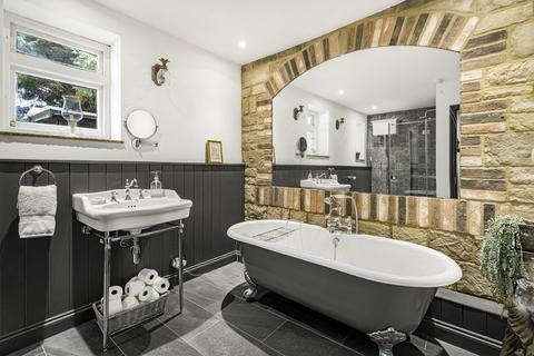 4 bedroom semi-detached house for sale, Station Road, Enslow, OX5