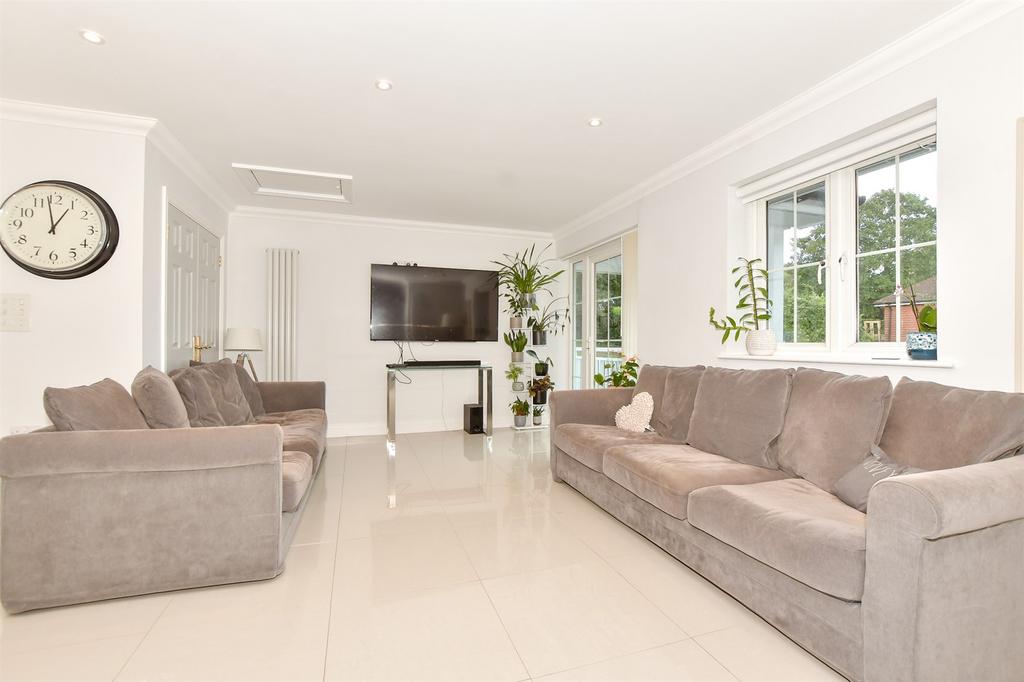 Kitchen/Dining/Living Room