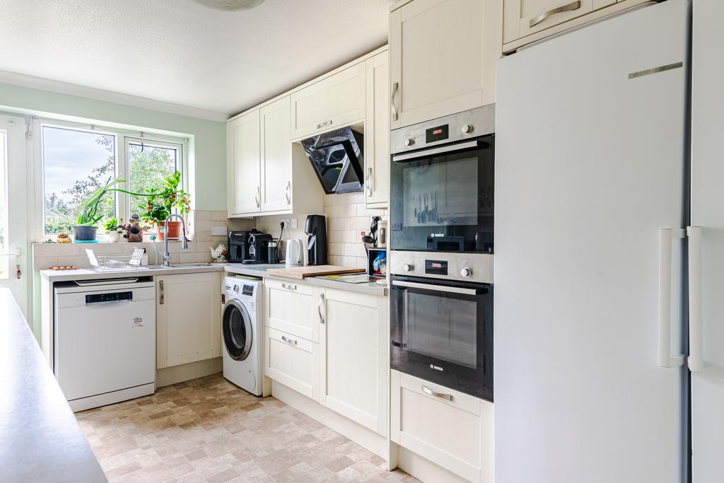 Kitchen1
