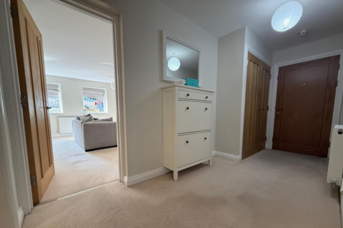 Flat 1, 5 Carlton Avenue, Broadstairs, CT10 1AB