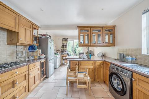 undefined, Bath Road, Southampton, Hampshire