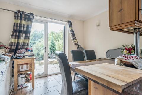 28 Bath Road, Southampton, SO19 5EU
