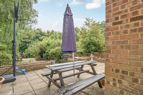 28 Bath Road, Southampton, SO19 5EU