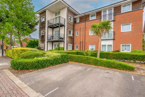 84 Amersham Road, Caversham, Reading, RG4 5NA