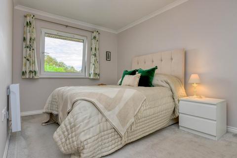 84 Amersham Road, Caversham, Reading, RG4 5NA