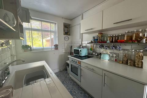 2 bedroom ground floor flat for sale, Hele Road, Torquay, TQ2 7QG