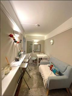 1 bedroom in a flat share to rent, Charles Rowan House, Margery Street, London, WC1X